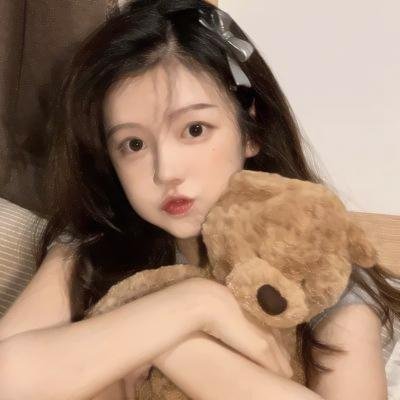 阿尔芭头像